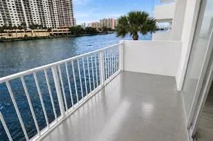 4000 NE 170th St, North Miami Beach, FL 33160 - Photo 38