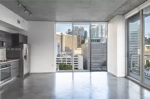 151 SE 1st St, Miami, FL 33131 - Photo 2