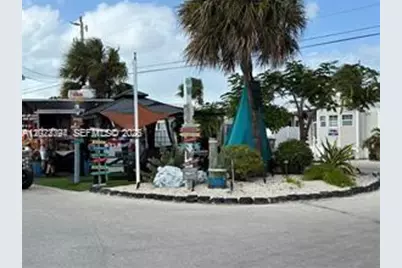 325 Calusa St, Key Largo, FL 33037 - Photo 16