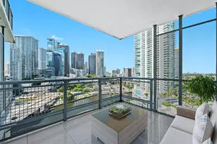 350 S Miami Ave, Miami, FL 33130 - Photo 4