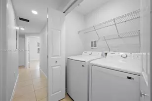 11503 NW 89th St, Doral, FL 33178 - Photo 32