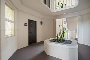 11503 NW 89th St, Doral, FL 33178 - Photo 4