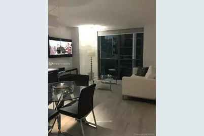 55 SW 9th St #2307, Miami, FL 33130 - Photo 4