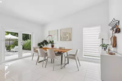 305 SW 134th Ct, Miami, FL 33184 - Photo 30