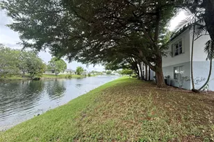 7650 Westwood Dr, Tamarac, FL 33321 - Photo 12