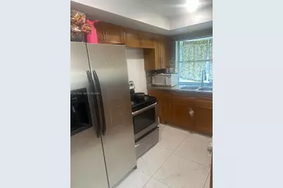 864 NW 116th St, Miami, FL 33168 - Photo 8