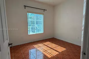 8245 NW 108th Ave, Doral, FL 33178 - Photo 18