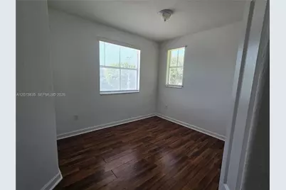 1661 SE 29th Ct #200, Homestead, FL 33035 - Photo 8