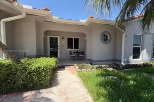 18116 SW 139th Pl, Miami, FL 33177 - Photo 2