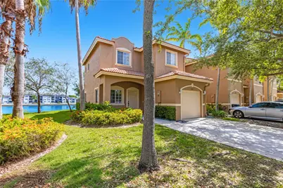 8549 SW 214th Ln, Cutler Bay, FL 33189 - Photo 2