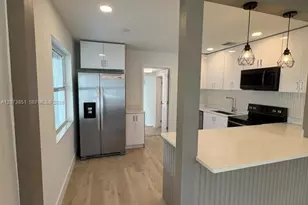 825 S 28th Ave, Hollywood, FL 33020 - Photo 1