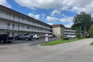 4800 NW 35th St, Lauderdale Lakes, FL 33319 - Photo 14
