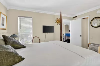 5240 NE 6th Ave #H26, Oakland Park, FL 33334 - Photo 18