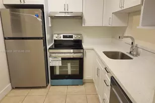 4800 NW 35th St, Lauderdale Lakes, FL 33319 - Photo 6