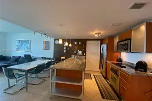 185 SW 7th St, Miami, FL 33130 - Photo 1