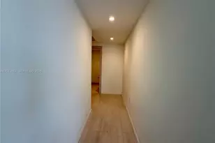 1000 Brickell Plaza, Miami, FL 33131 - Photo 28