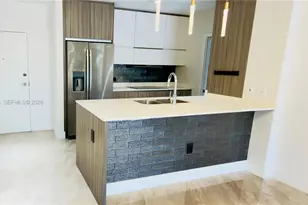 600 NE 27th St, Miami, FL 33137 - Photo 12