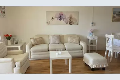 8000 N Sunrise Lakes Dr #309, Sunrise, FL 33322 - Photo 6