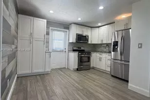 7170 Custer St, Hollywood, FL 33024 - Photo 18