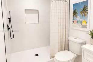 1800 NE 154th St, North Miami Beach, FL 33162 - Photo 26