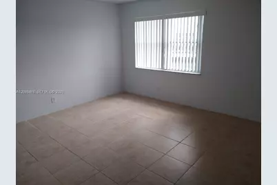 401 Golden Isles Dr #211, Hallandale Beach, FL 33009 - Photo 4