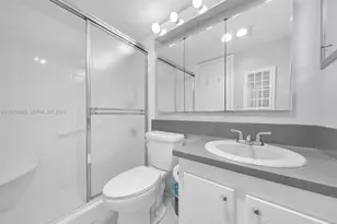 4008 Berkshire A, Deerfield Beach, FL 33442 - Photo 20