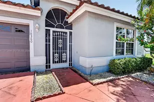 18360 Coral Isles Dr, Boca Raton, FL 33498 - Photo 4