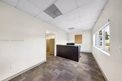 7601 NW 6th Ct, Miami, FL 33150 - Photo 8