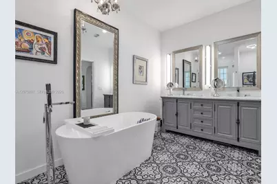 285 NE 103rd St, Miami Shores, FL 33138 - Photo 28