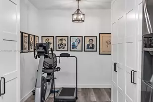 285 NE 103rd St, Miami Shores, FL 33138 - Photo 44