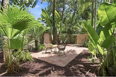 4110 Battersea Rd, Miami, FL 33133 - Photo 6