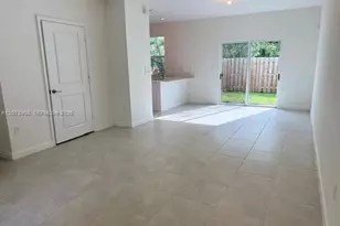28933 SW 162nd Ct, Homestead, FL 33033 - Photo 2
