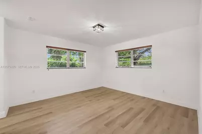 8261 SW 142nd St, Palmetto Bay, FL 33158 - Photo 22