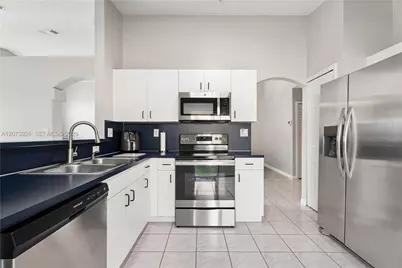 15840 SW 85th St, Miami, FL 33193 - Photo 12