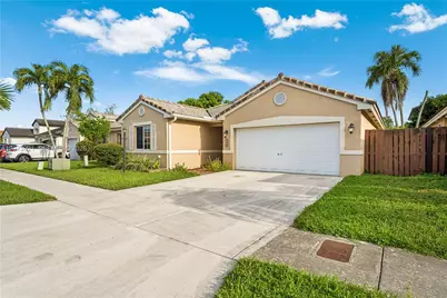 15840 SW 85th St, Miami, FL 33193 - Photo 4