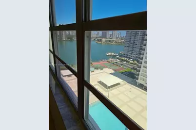 2780 NE 183rd St #1402, Aventura, FL 33160 - Photo 22