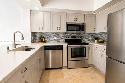 110 N Federal Hwy #703, Fort Lauderdale, FL 33301 - Photo 4
