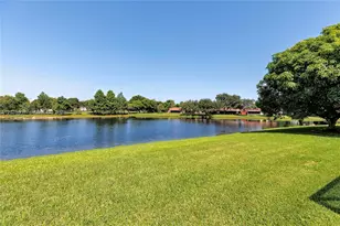 2140 SW 97th Ln, Davie, FL 33324 - Photo 36