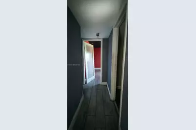 8150 NW 13th Ct, Miami, FL 33147 - Photo 12