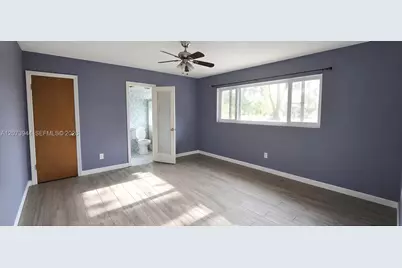 8150 NW 13th Ct, Miami, FL 33147 - Photo 16