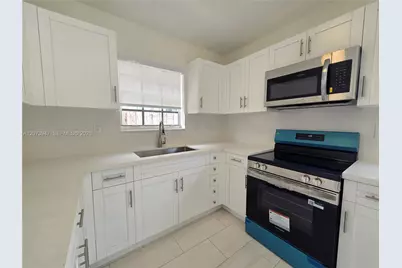 242 NW 51st Ave #0, Miami, FL 33126 - Photo 6
