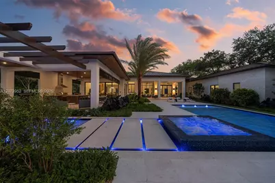 10860 SW 67th Ct, Pinecrest, FL 33156 - Photo 6