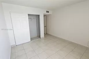 8000 SW 149th Ave, Miami, FL 33193 - Photo 12