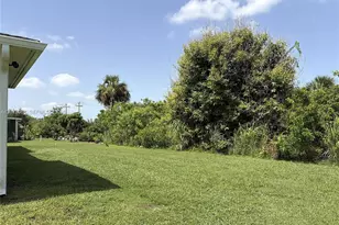 6517 Las Palmas Way, Port Saint Lucie, FL 34952 - Photo 6