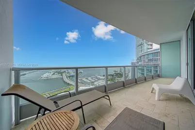 900 Biscayne Blvd #5203, Miami, FL 33132 - Photo 28