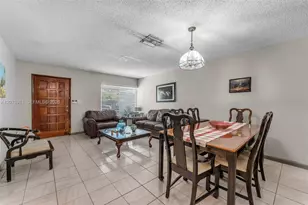 9618 SW 3rd Ln, Miami, FL 33174 - Photo 4