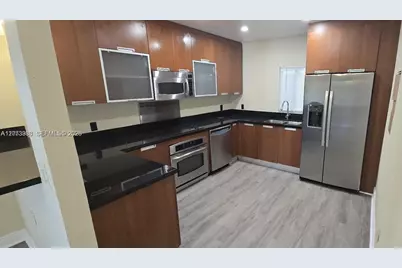 1259 NW 34th Ave, Miami, FL 33125 - Photo 2