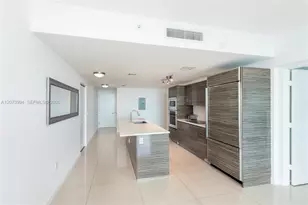 460 NE 28th St, Miami, FL 33137 - Photo 10