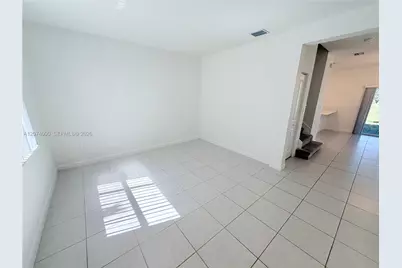 12432 NW 23rd Ct, Miami, FL 33167 - Photo 10