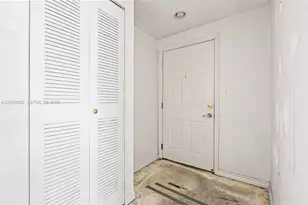 275 NE 18th St, Miami, FL 33132 - Photo 8